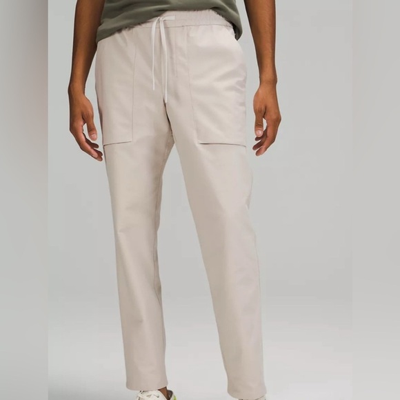 Lululemon Bowline Mens Khaki Pants In Size‎ Medium